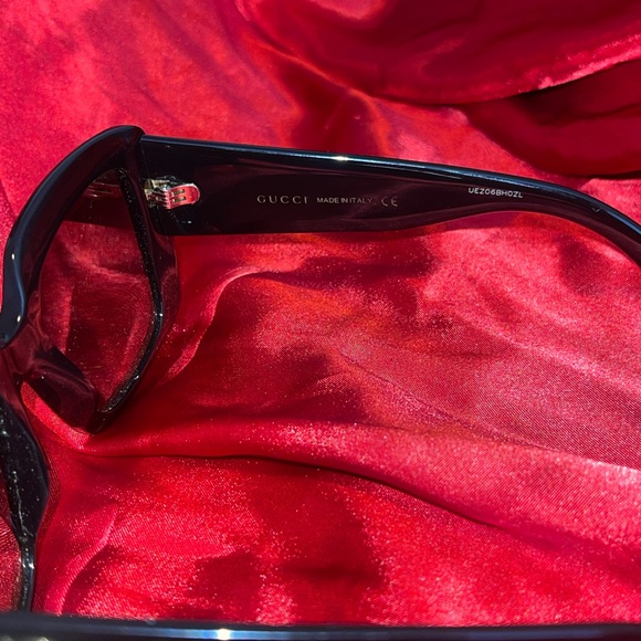 Gucci shades - Picture 6 of 6